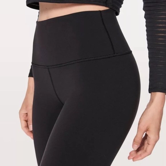Lululemon Wunder Under 6; 28” - Picture 1 of 10